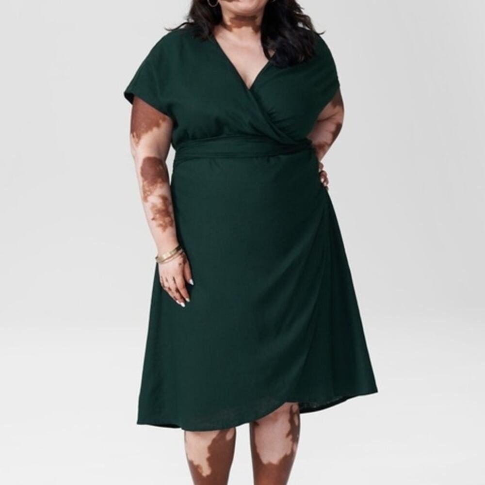 Universal Standard Tracy Linen Wrap Dress in Forest Green Hi Low Tulip Hem